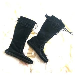 Minnetonka Knee-High Lace Up Moccasins